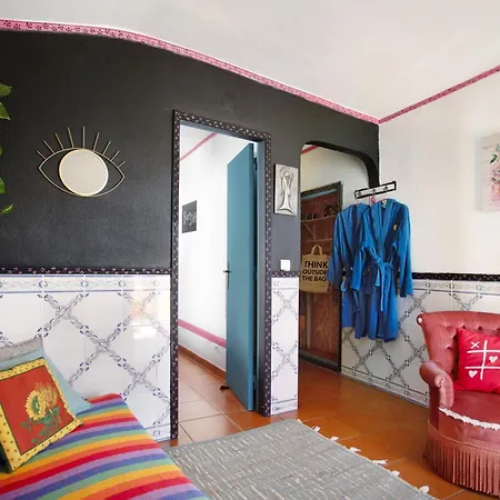 Apartment Love Temple