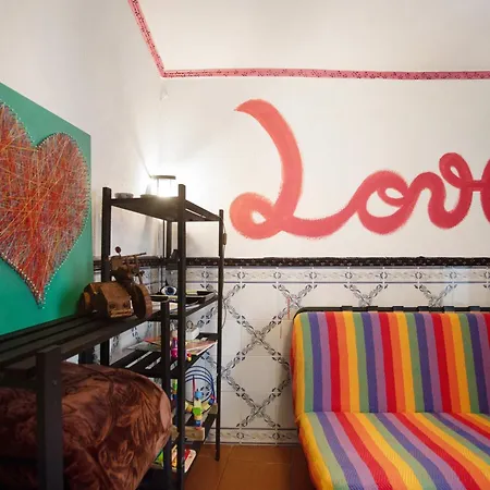 Love Temple Apartment