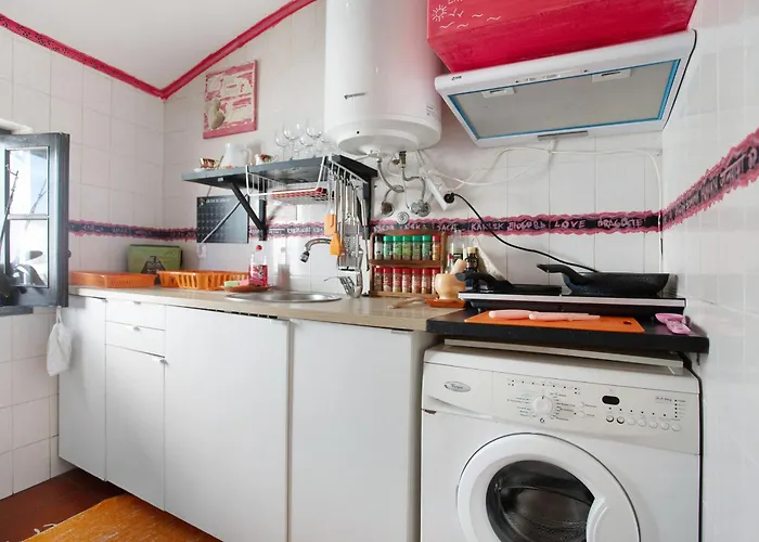 Love Temple Apartment